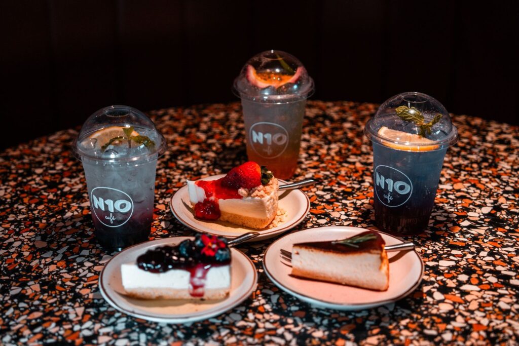 ร้านอาหารวังหลัง อร่อย คุ้มค่า เดินเพลิน