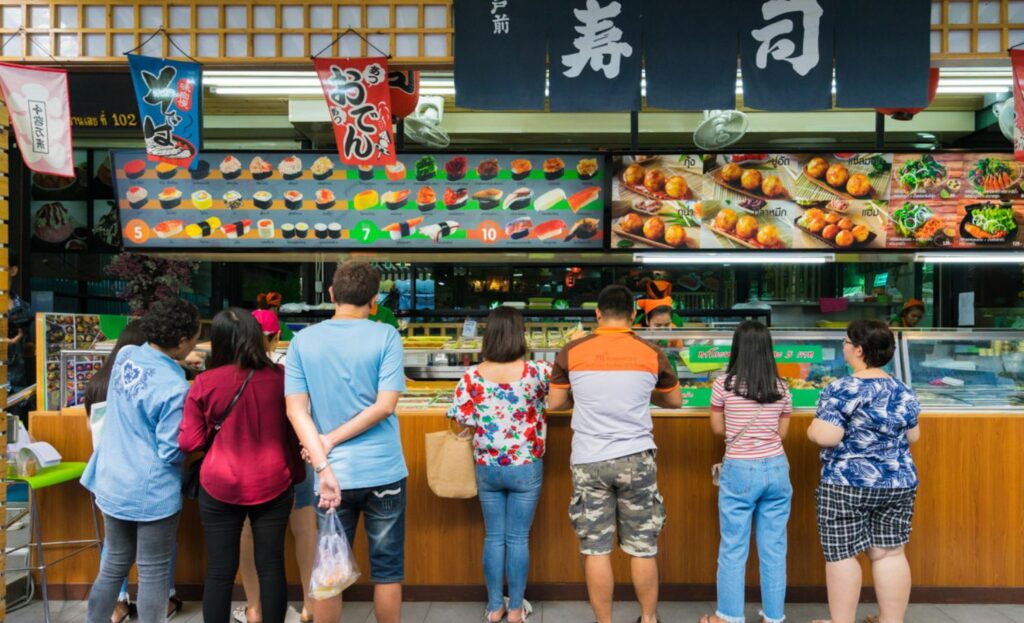 ร้านเด็ดวังหลัง อร่อยคุ้ม เดินกินเพลิน